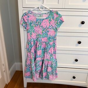 Lilly Pulitzer Pink Floral Tiered Midi Dress on Green